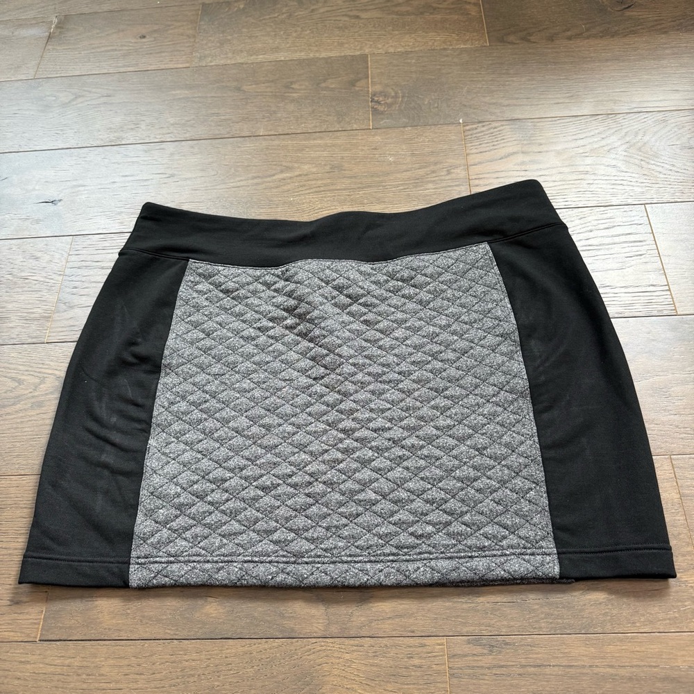 Smartwool Diamond Peak Quilted Skirt Sz XL Grey/Black